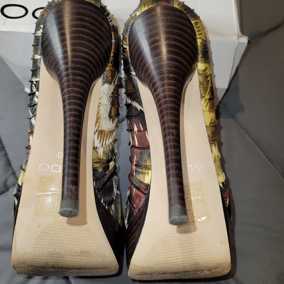 Aldo Jaylona Heel w/ Purse - Picture 3 of 7